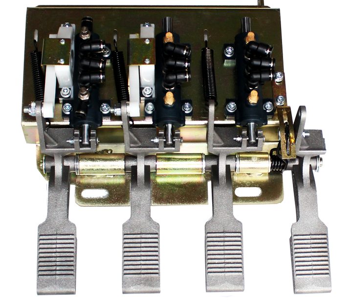 COSENG BD15 — Foot pedals
